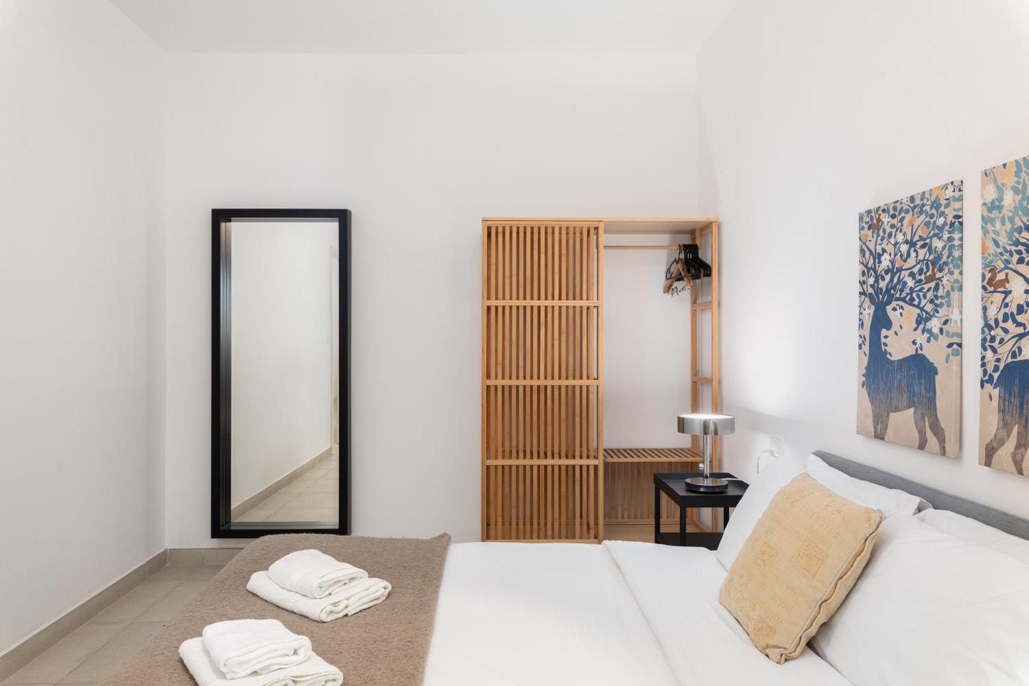 Apartament Large With Private Garden Marsaskala